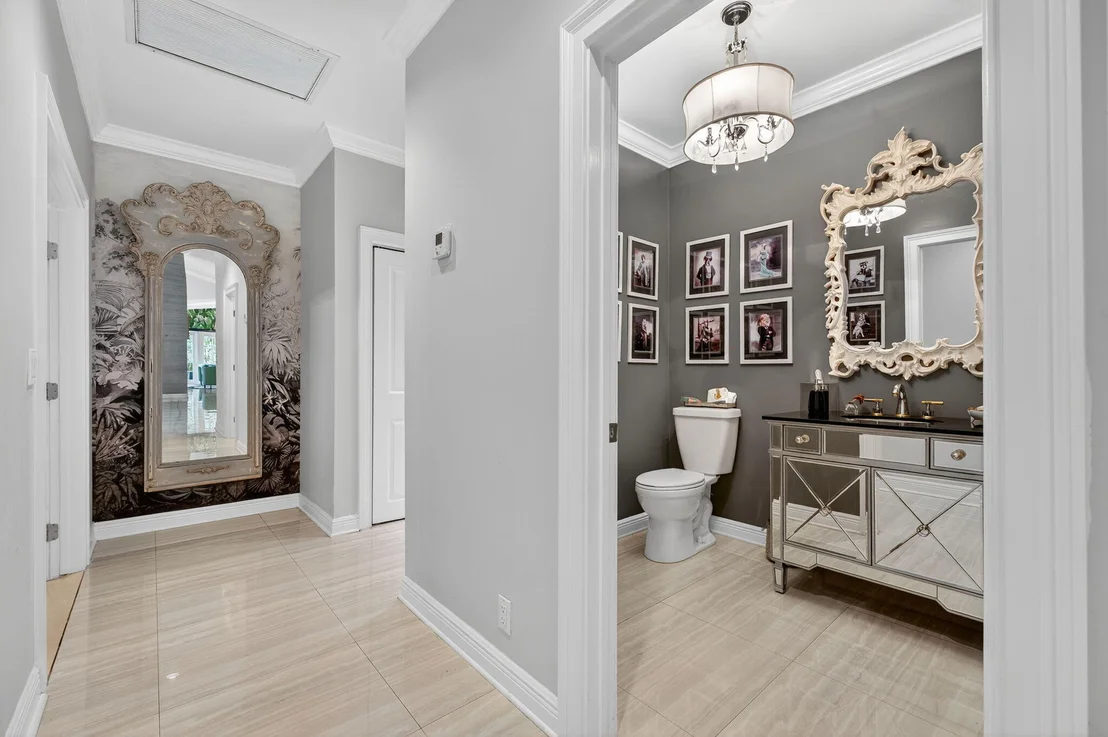 Photo of 7205 MANDARIN Drive