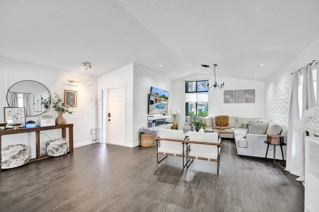 Photo of 3985 NW 73rd Way
