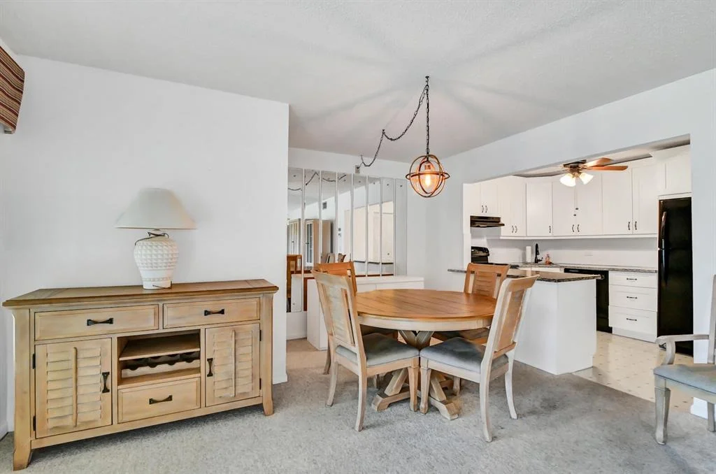 Photo of Unit B2 at 301 Knotty Pine Circle