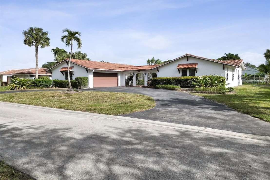 Photo of 65 W Palm Drive