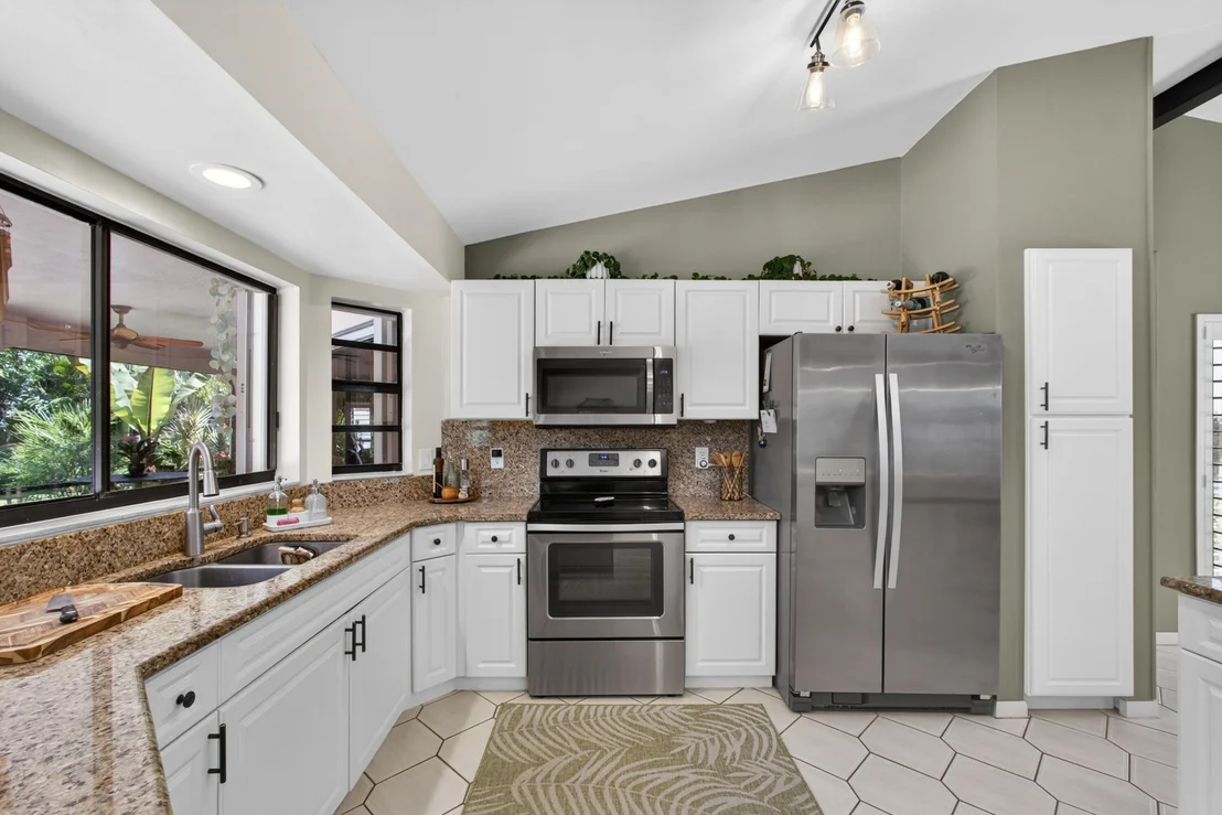 Photo of 1945 Lynton Circle