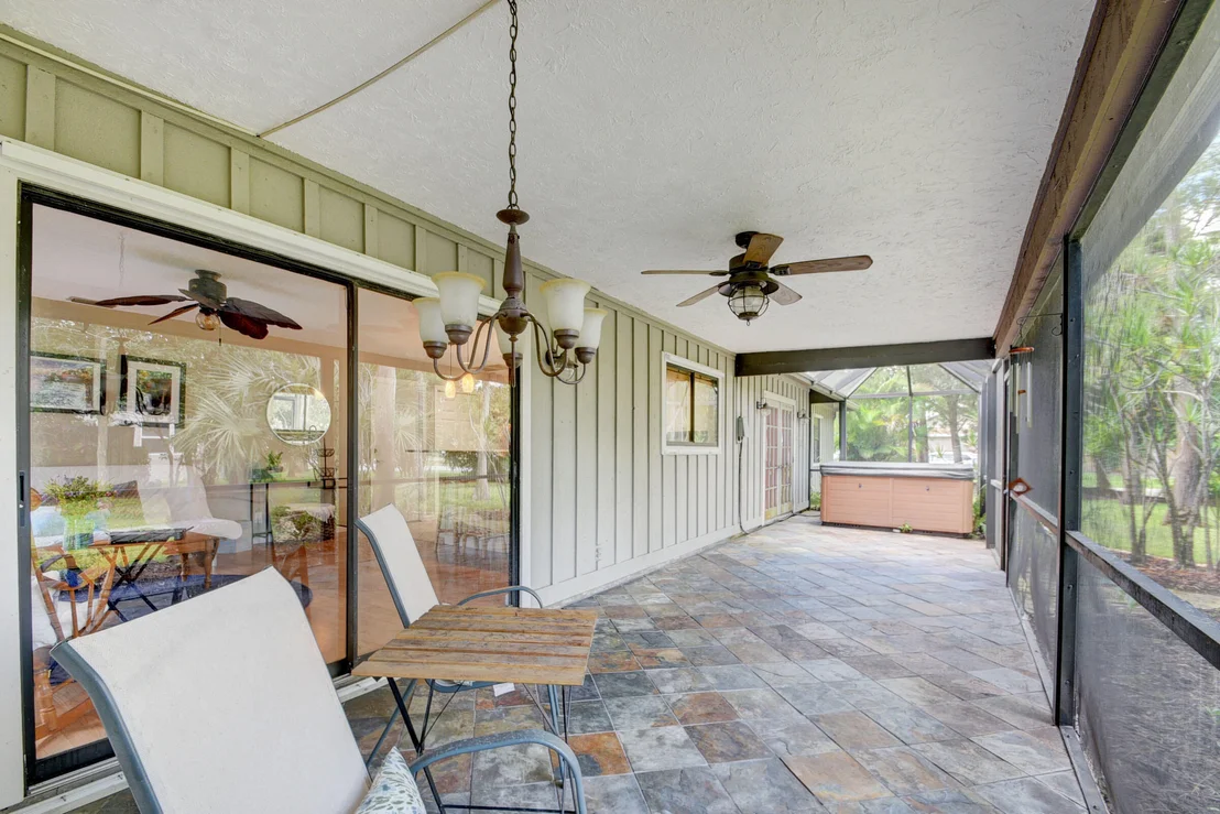 Photo of 822 Daffodil Drive