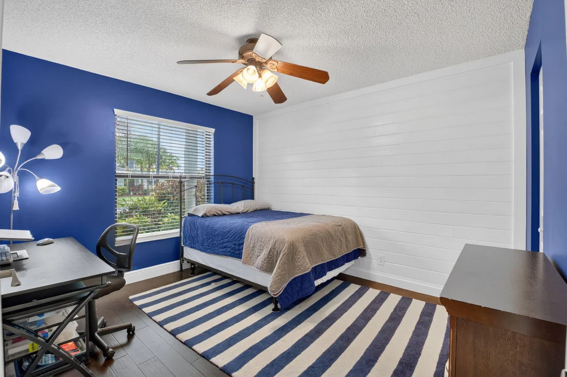 Photo of 6133 Indian Forest Circle