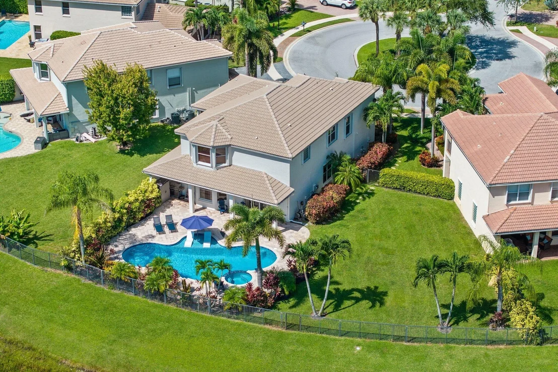 Photo of 8537 Shallowbrook Cove