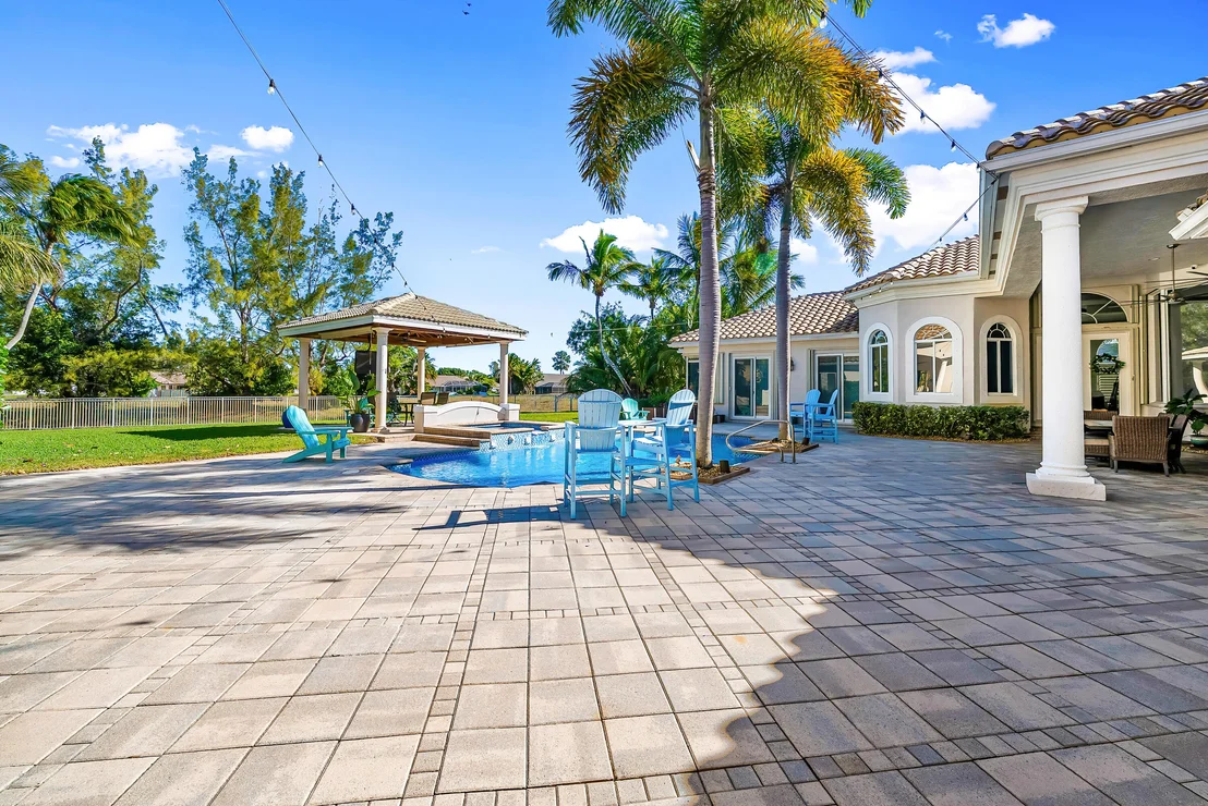 Photo of 4413 Cycad Lane