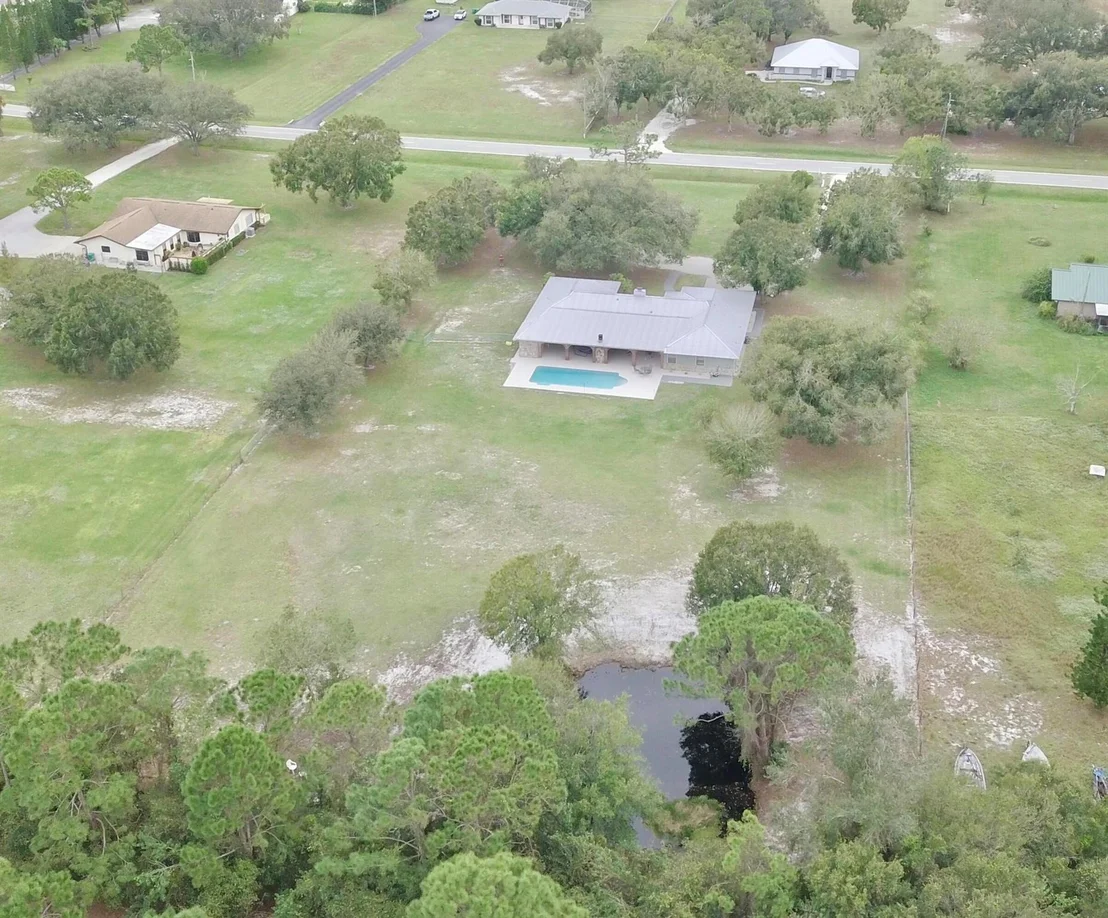 Photo of 2267 NE 54th Trail
