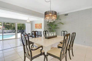 Photo of 660 SE 12th Terrace