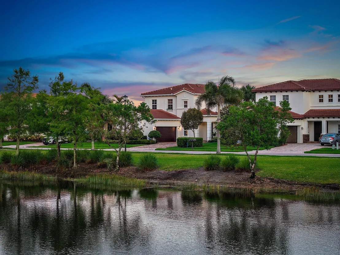 Photo of 196 Behring Way
