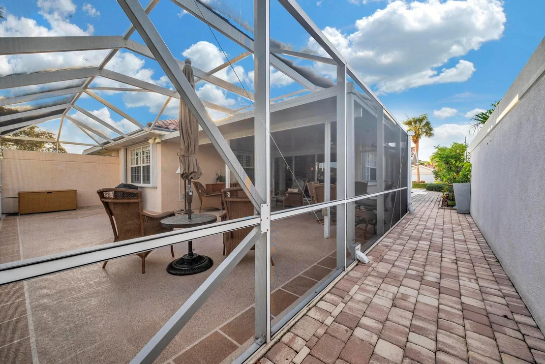 Photo of 8277 SE Double Tree Drive