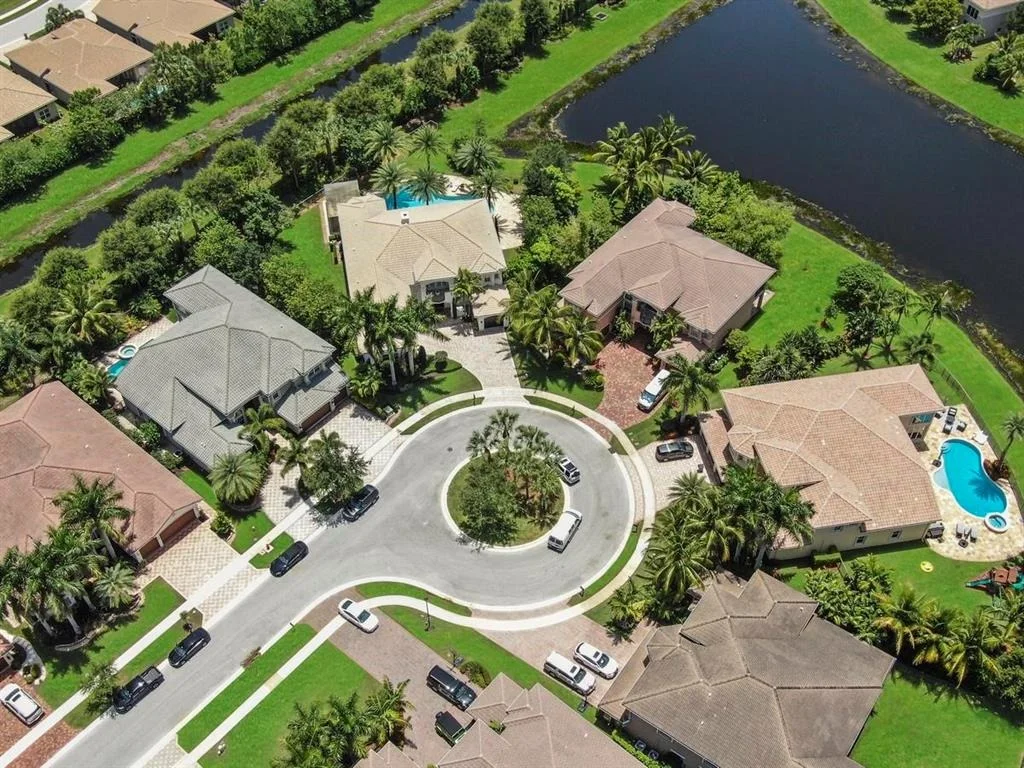 Photo of 11884 Windmill Lake Drive