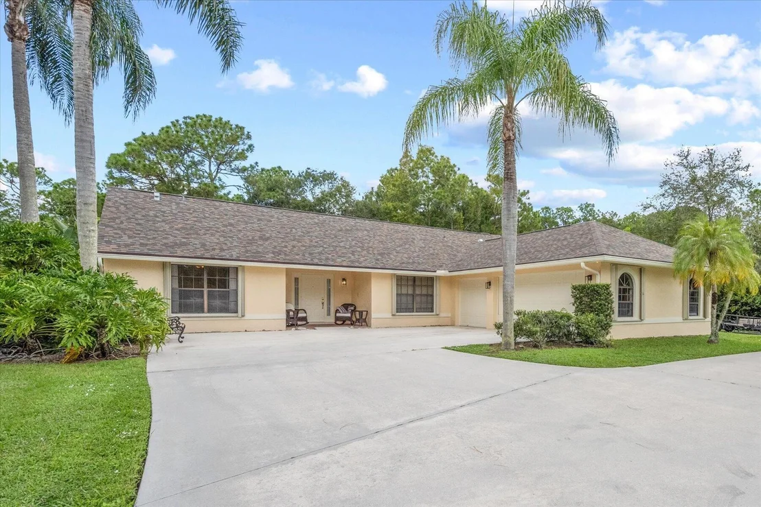 Photo of 17243 Alexander Run