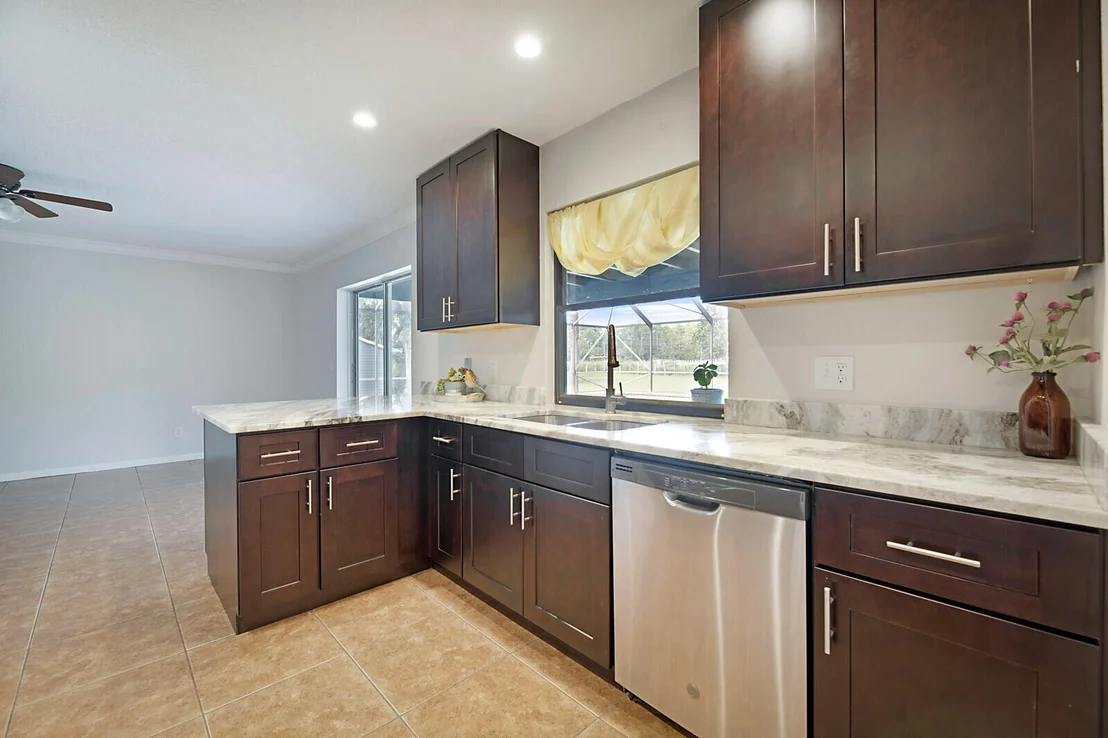 Photo of 13579 Farley Road