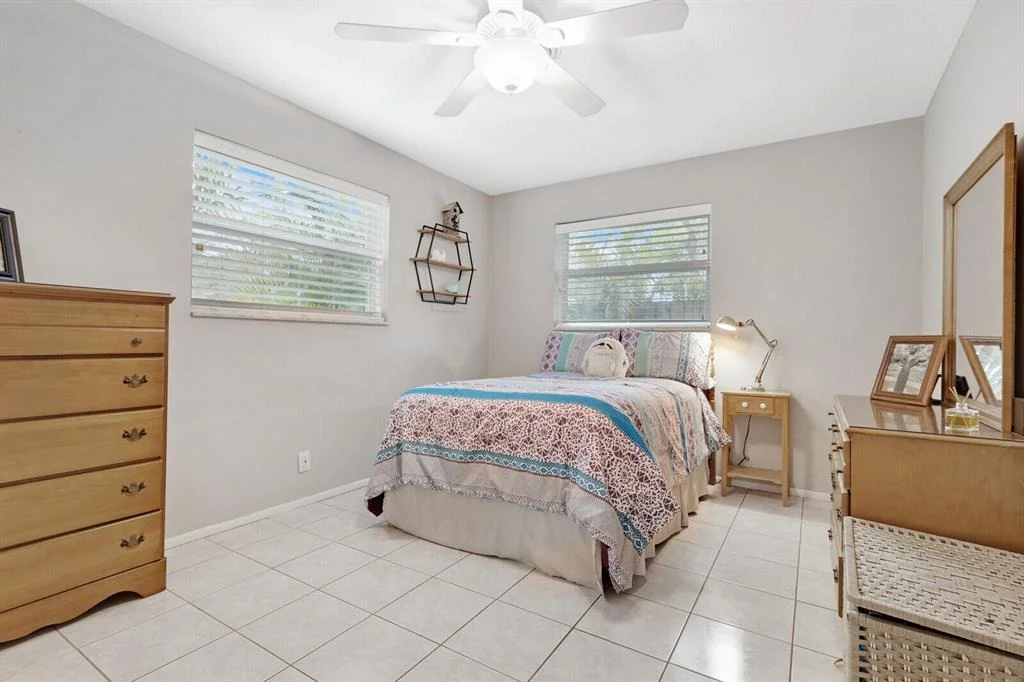 Photo of 81 SE 10 Street