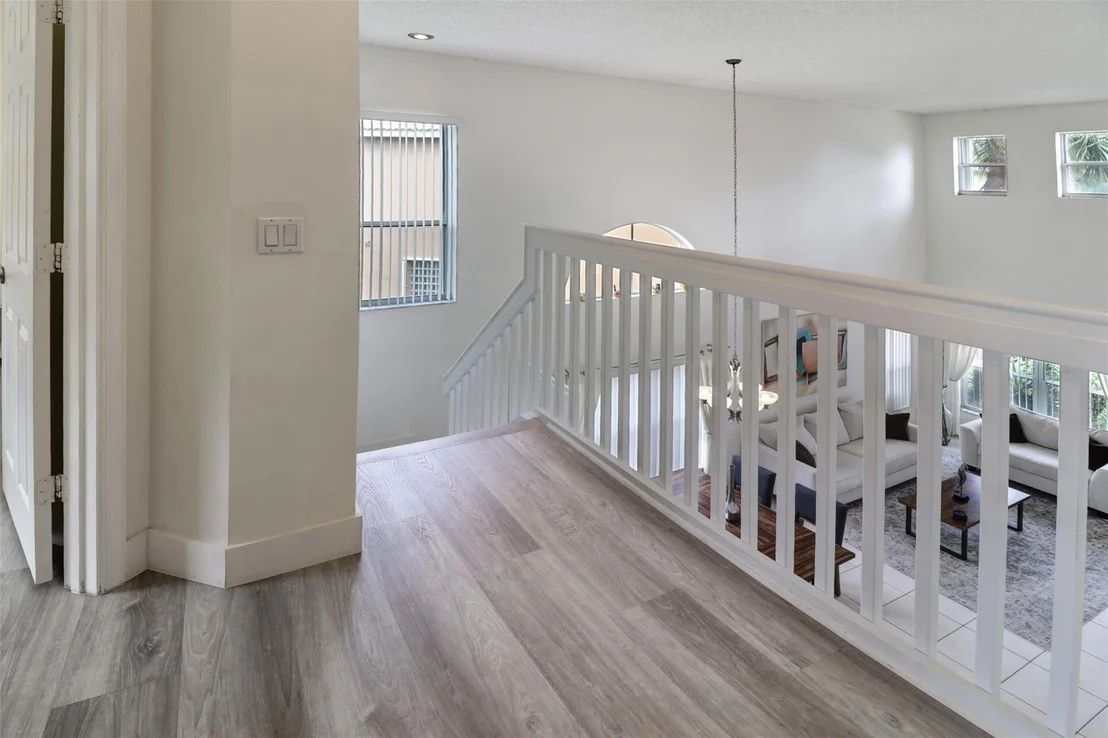 Photo of 1160 Rialto Drive