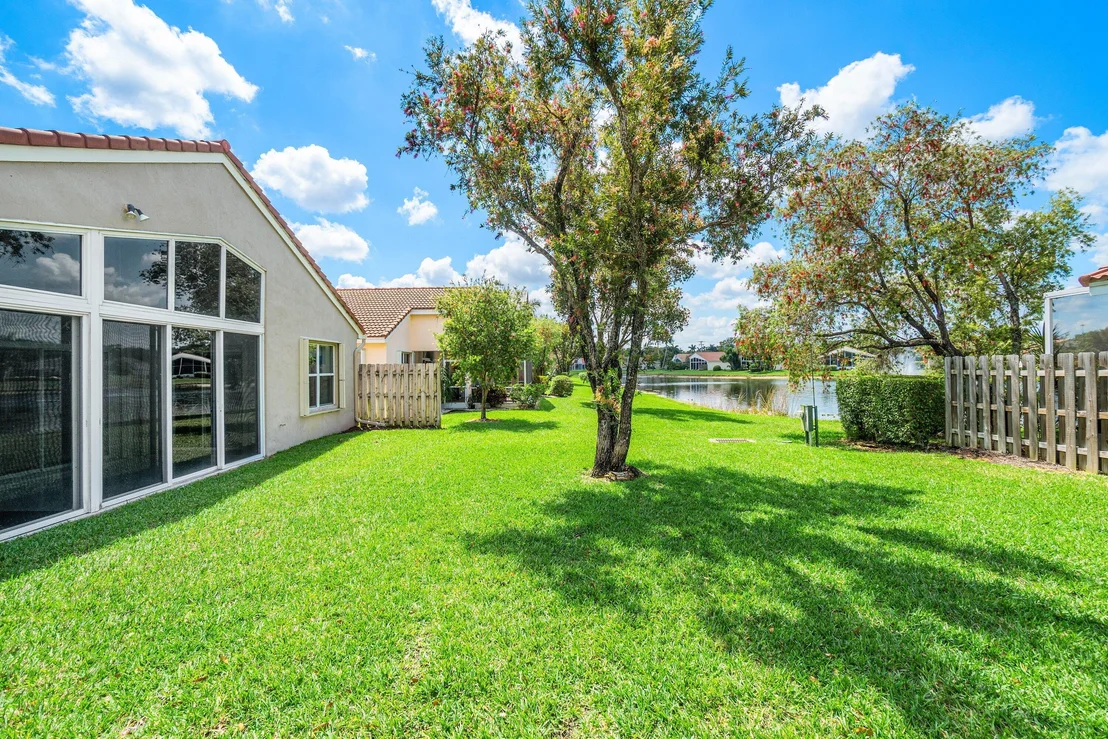 Photo of 9779 Lemonwood Drive