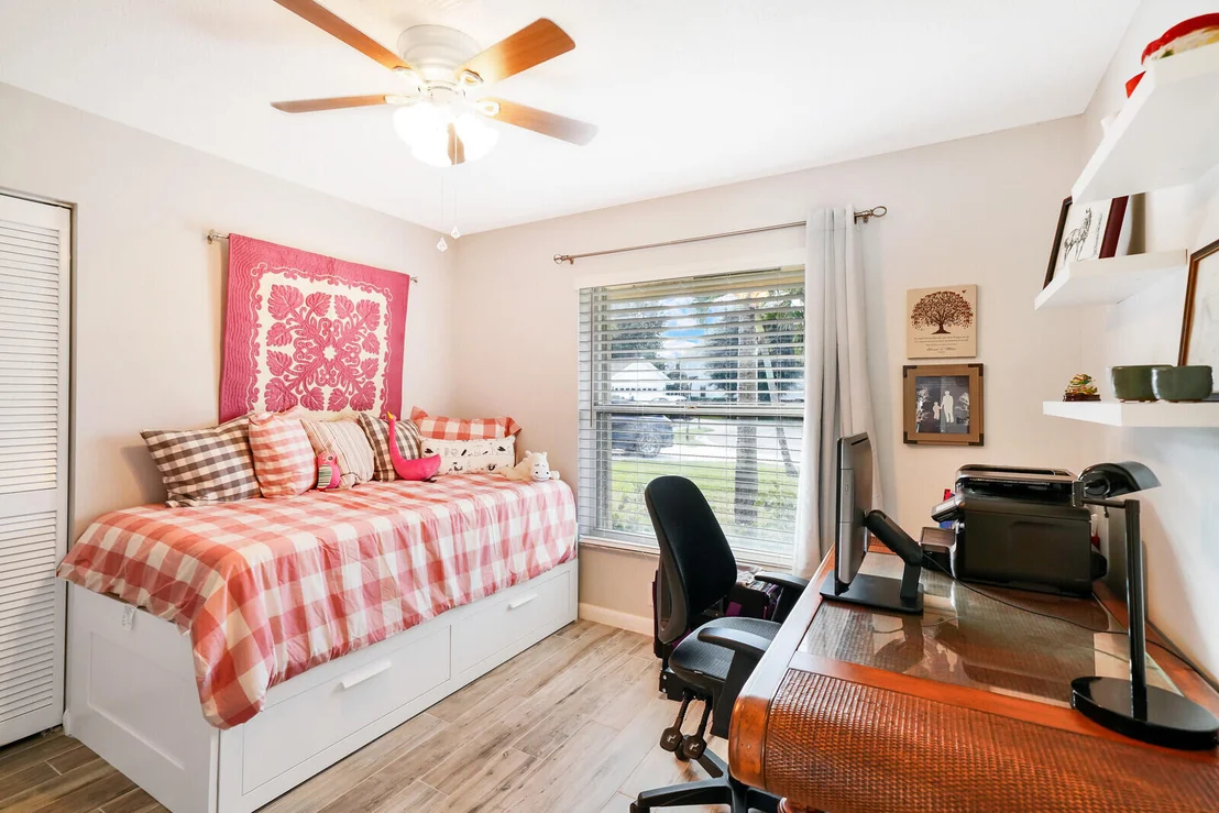 Photo of 12871 Upper Cove Drive