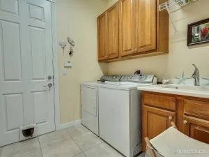 Photo of 3305 S Caroline Drive