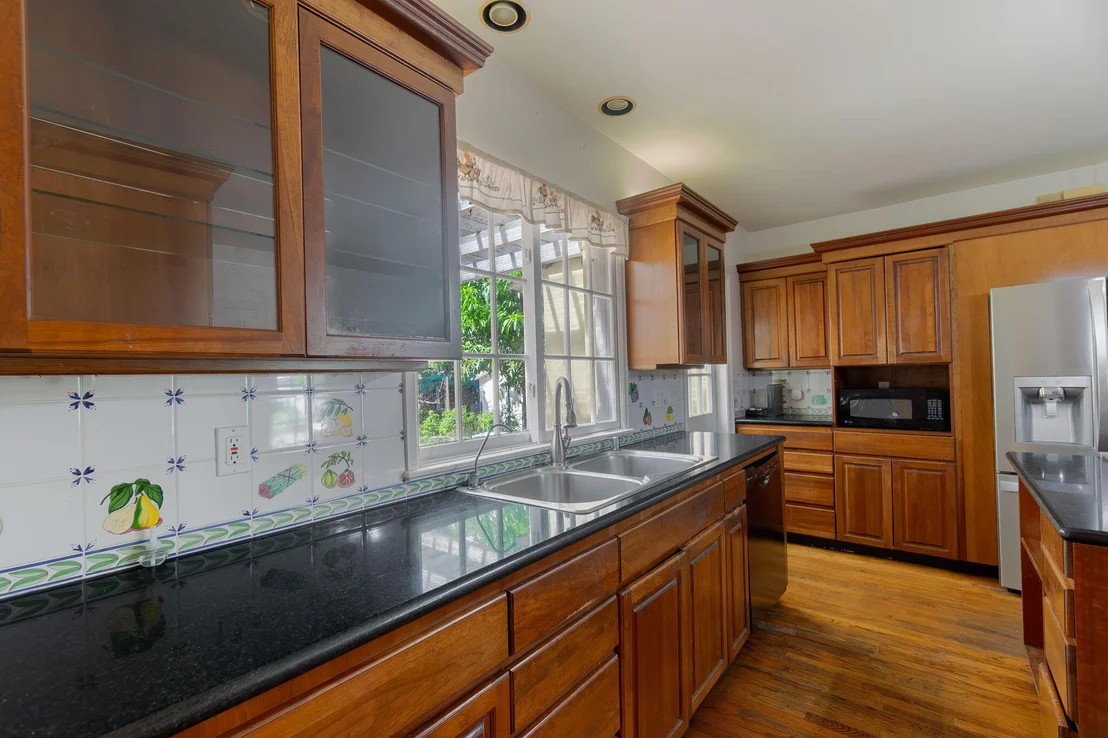 Photo of 210 BELMONTE Road