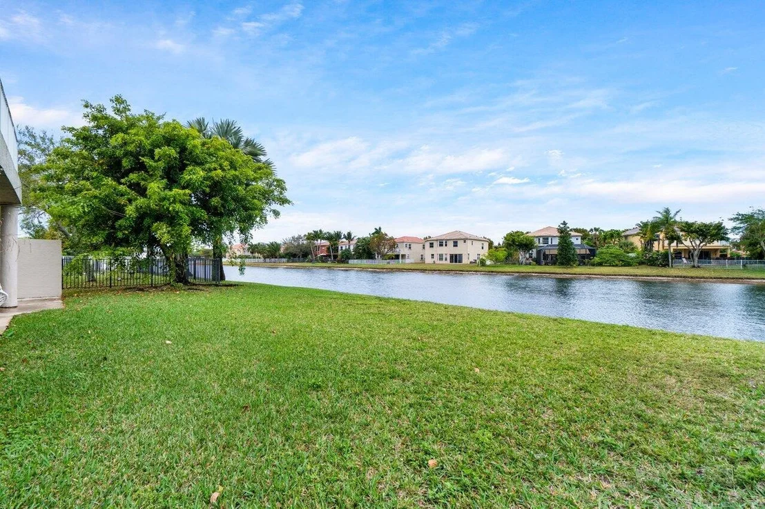 Photo of 9023 Alexandra Circle