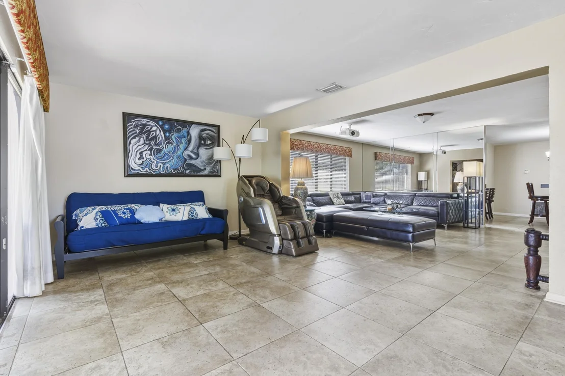 Photo of 634 Westwind Drive