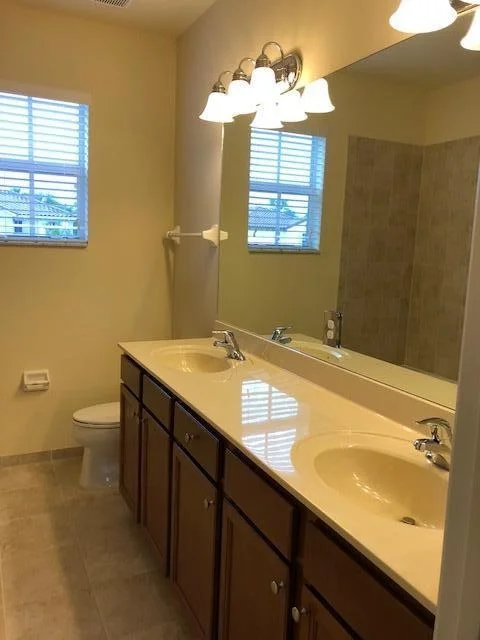 Photo of 4766 Capital Drive