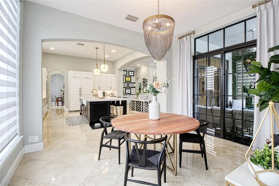 Photo of 9551 Eden Manor