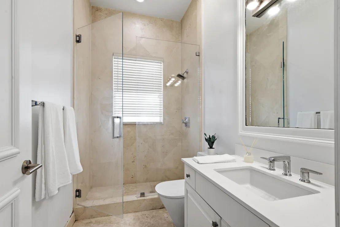 Photo of 3857 Regency Circle N