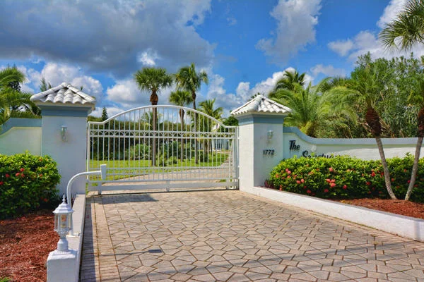 Photo of 1772 NE Ocean Boulevard