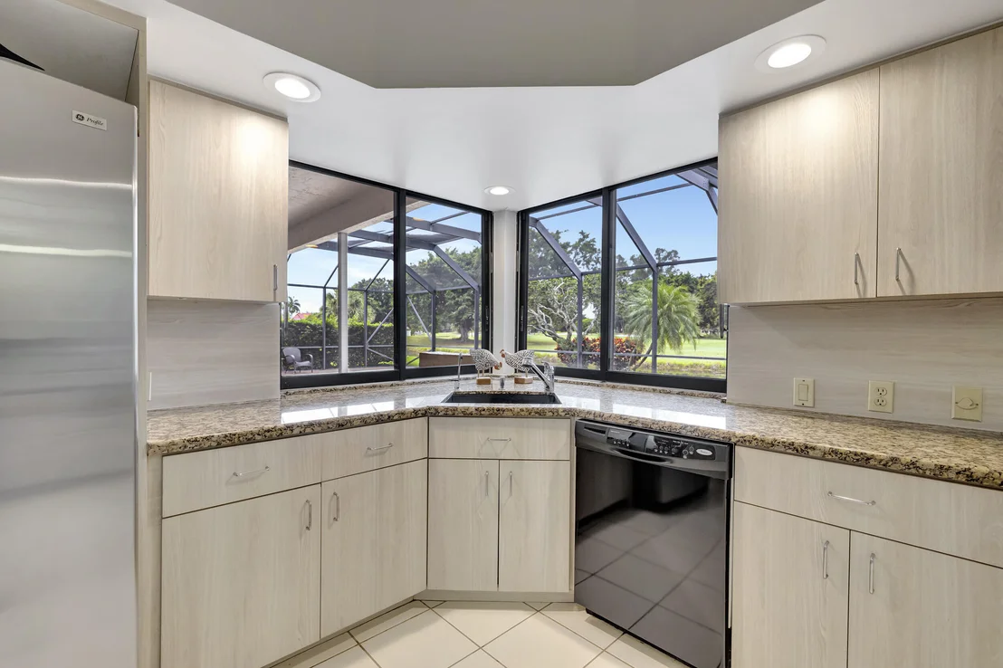 Photo of 10134 Canoe Brook Circle