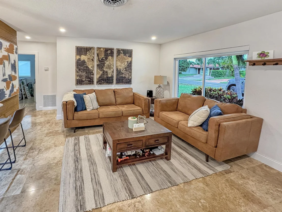 Photo of 21 SE 9th Street