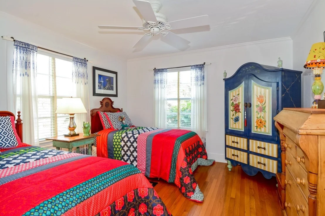 Photo of 1102 Miramar Drive