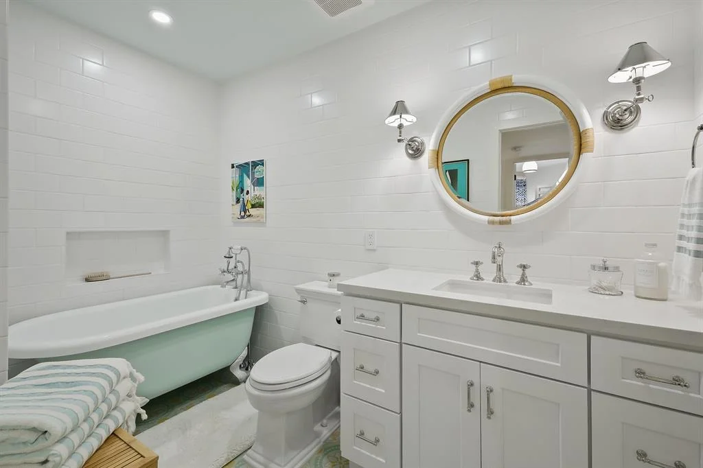 Photo of 254 Seabreeze Circle