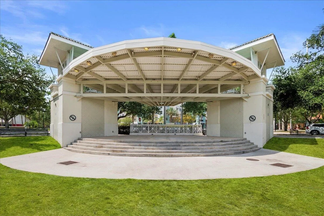 Photo of 132 Waterford Drive