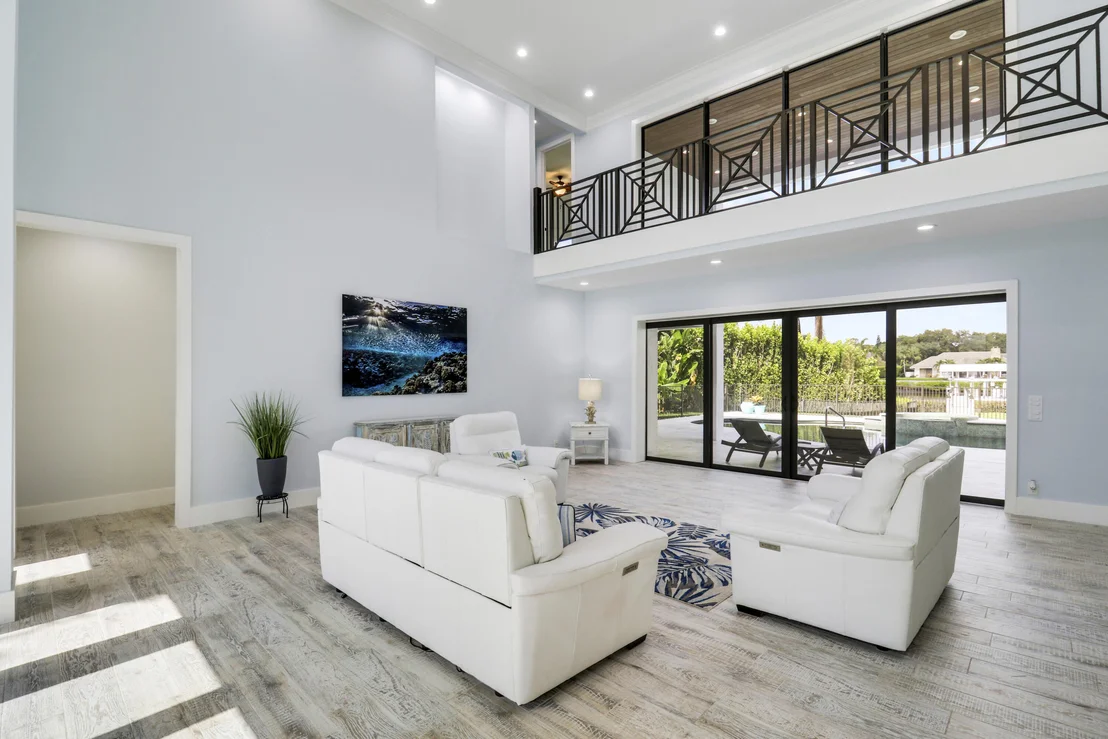 Photo of 18411 SE Lakeside Drive