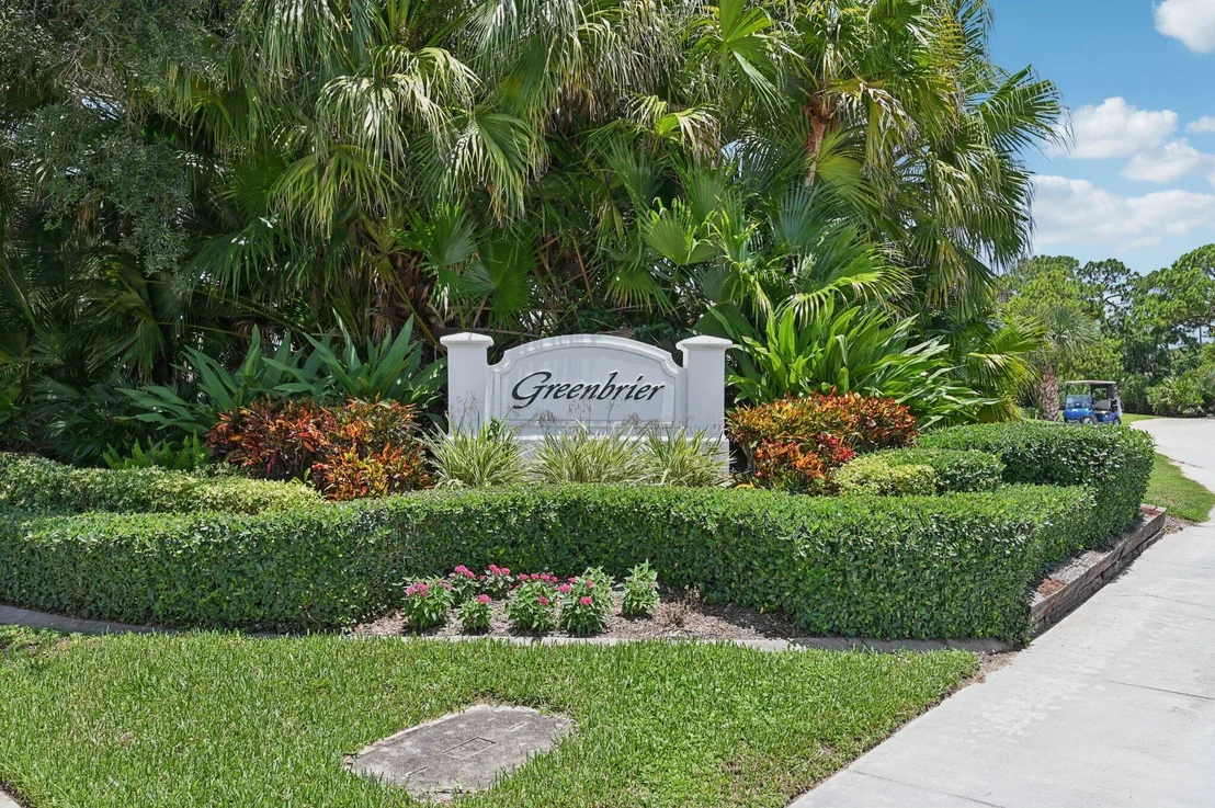 Photo of 253 Brier Circle