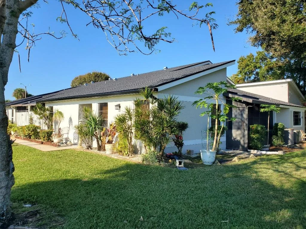 Photo of 4327 Willow Brook Circle