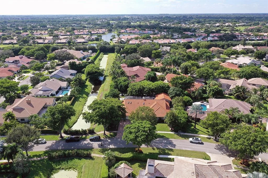 Photo of 4085 Georges Way