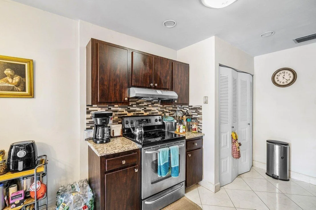 Photo of 5814 Doris Court