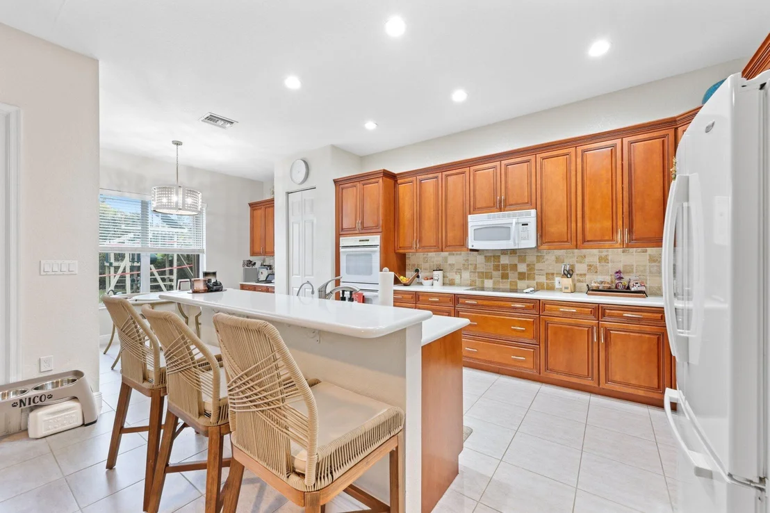 Photo of 19090 Skyridge Circle