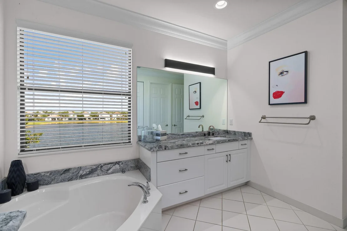 Photo of 8095 Baltic Amber Road