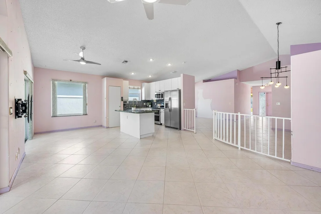 Photo of 10303 Utopia Circle N