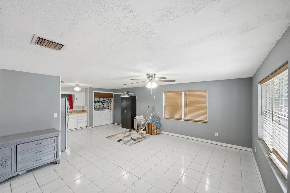 Photo of 601 Russ Road