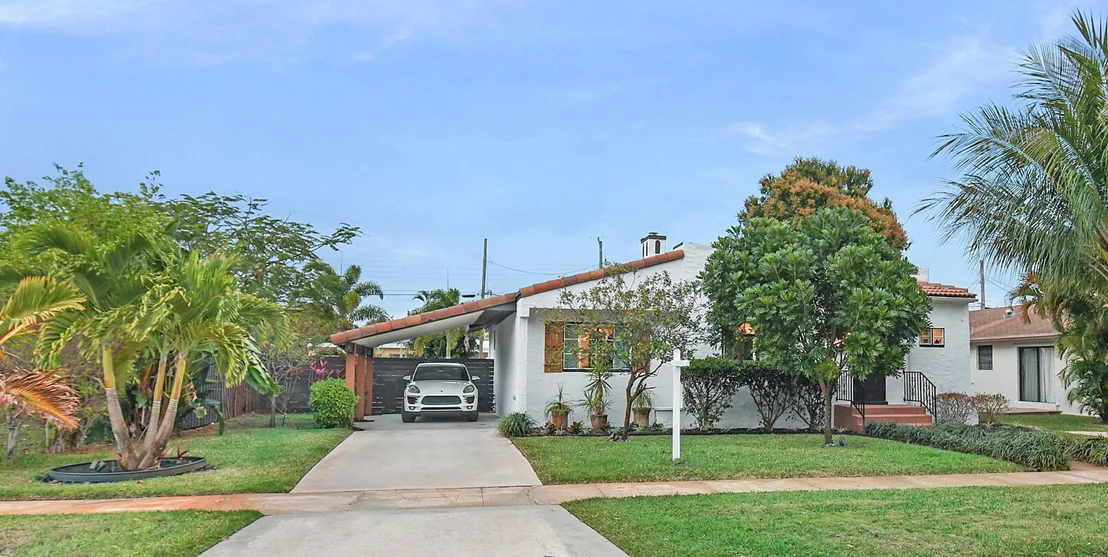 Photo of 525 Evergreen Drive