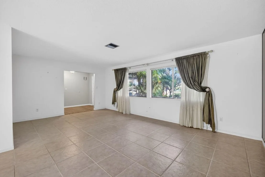 Photo of 1444 NW Spruce Ridge Drive