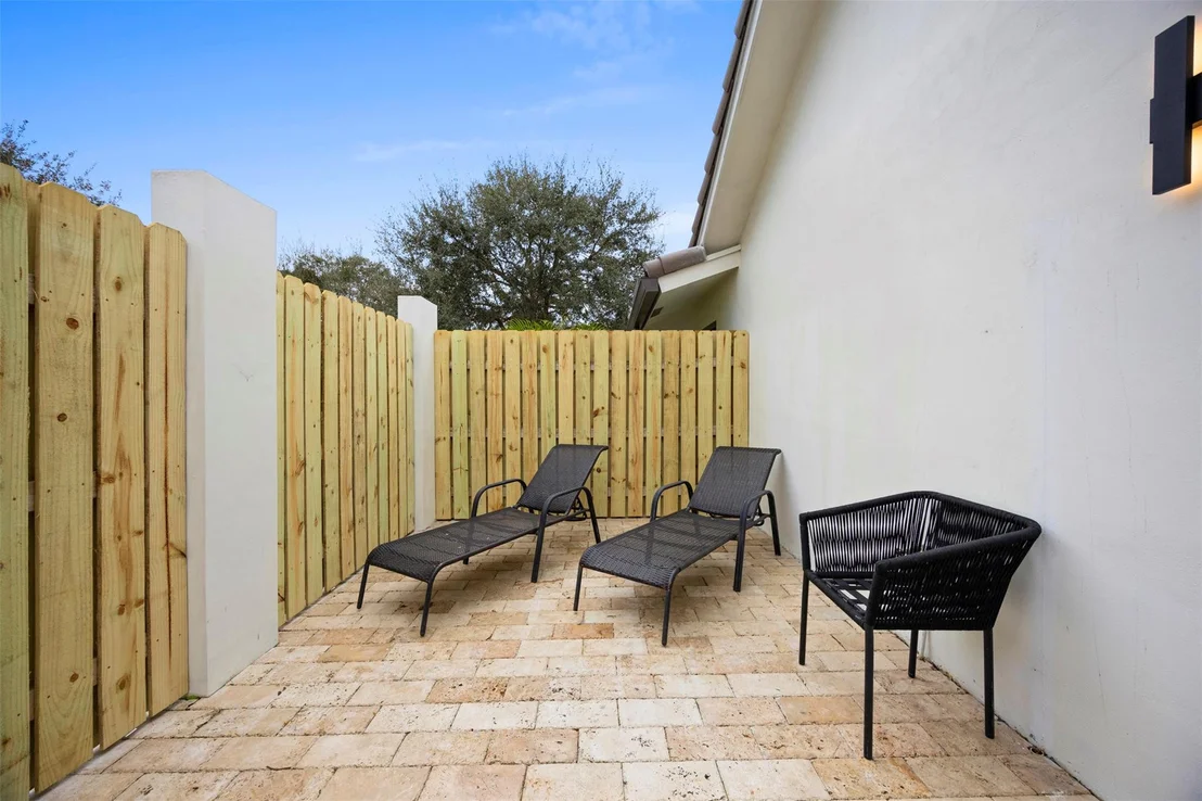 Photo of 7571 Estrella Circle