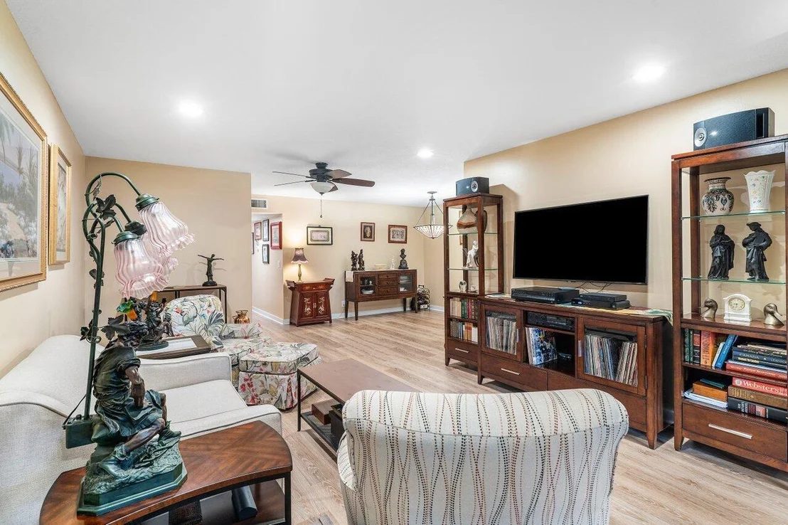 Photo of Unit B at 14070 Nesting Way