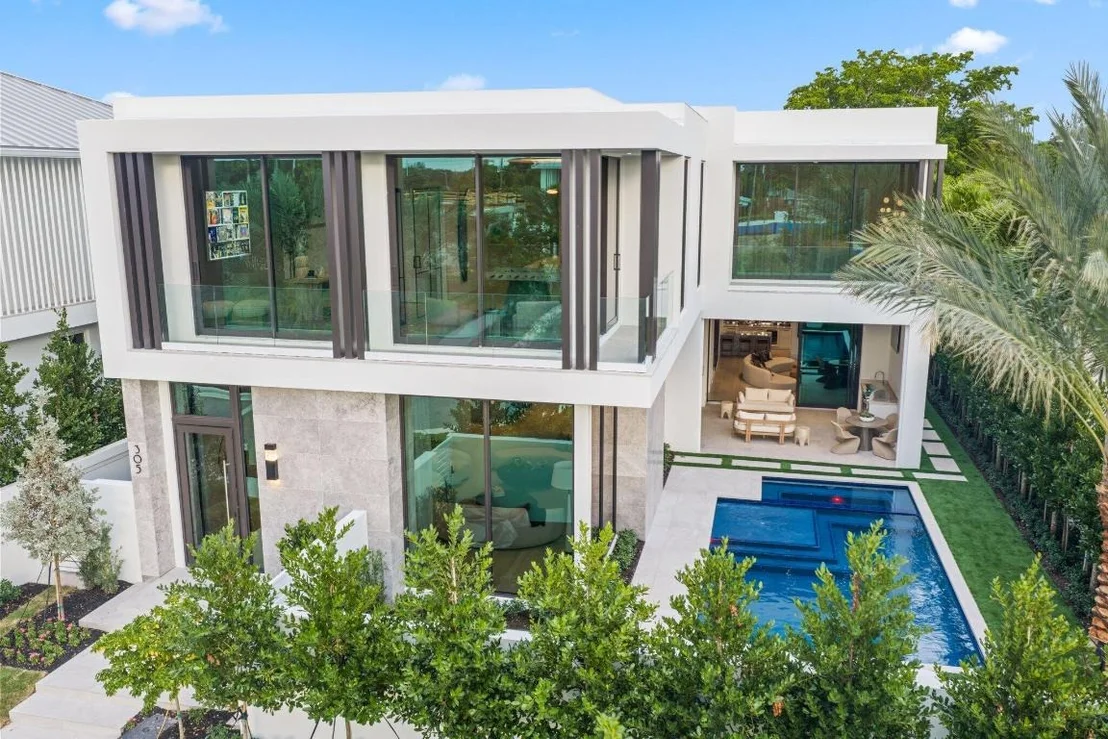 Photo of 310 Grove Place