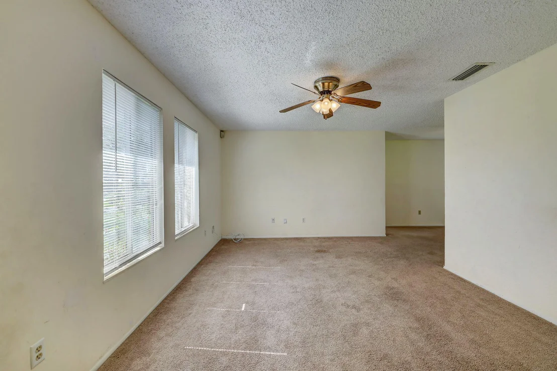 Photo of 6015 Spruce Drive