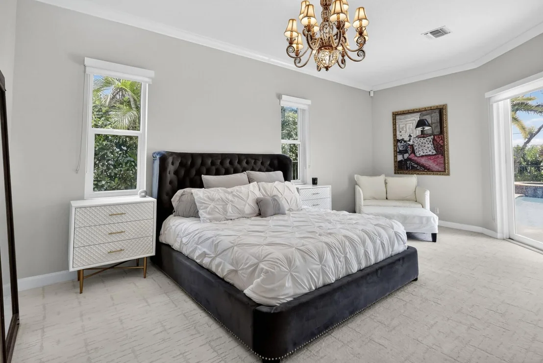Photo of 7350 Serrano Terrace