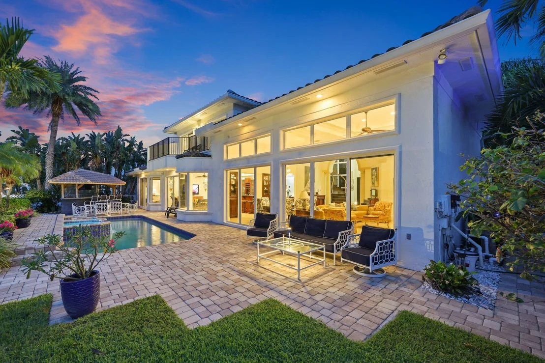 Photo of 917 Iris Drive